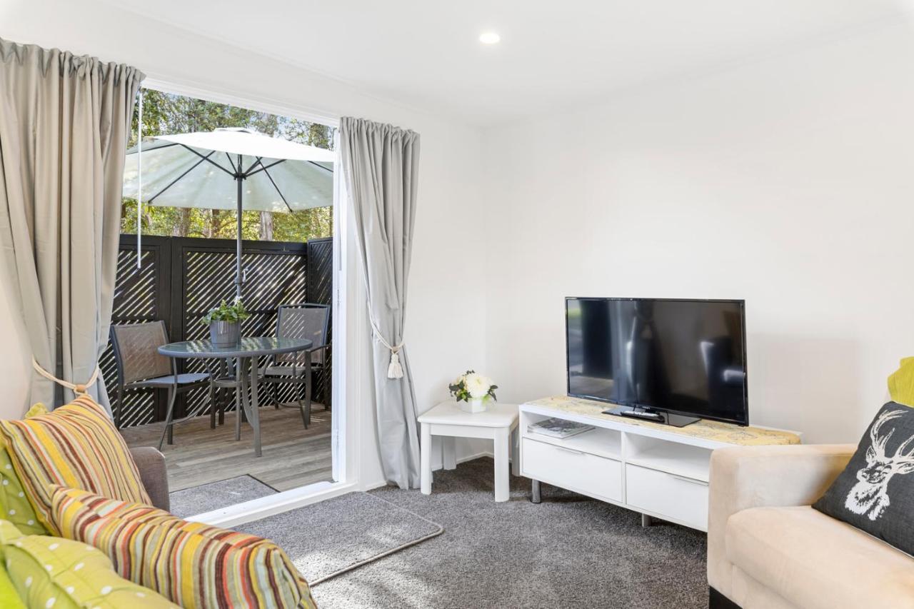 Bellbird Cottage - Lake Taupo Bach Waitahanui Εξωτερικό φωτογραφία